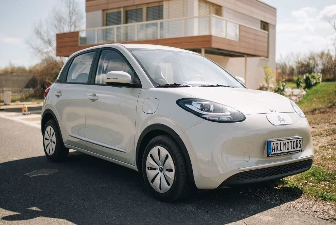 ARI_Poly_Elektroauto_13_d590827de3.jpg