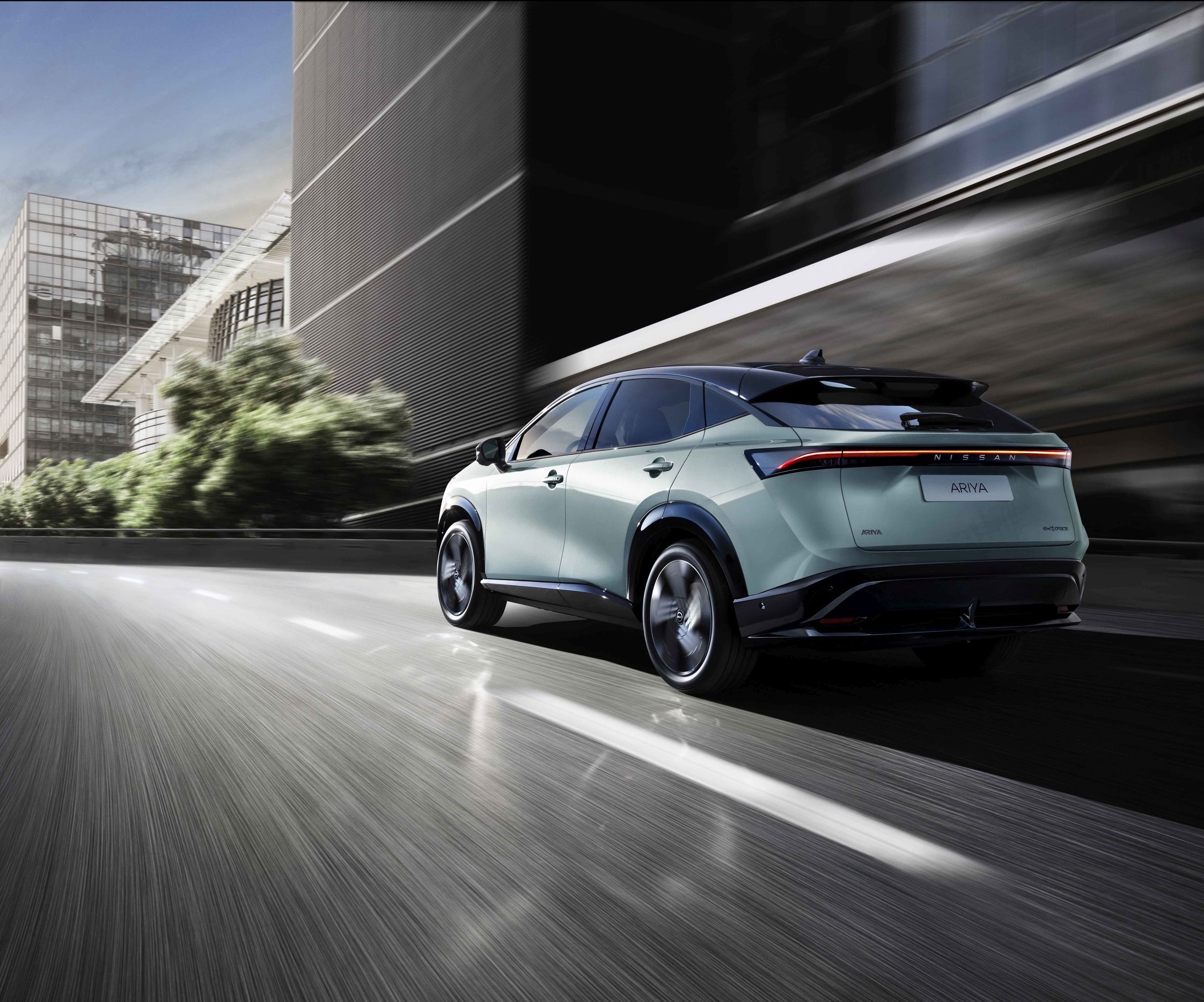 Nissan Ariya mit überarbeitetem Frontdesign und Kamerasystem