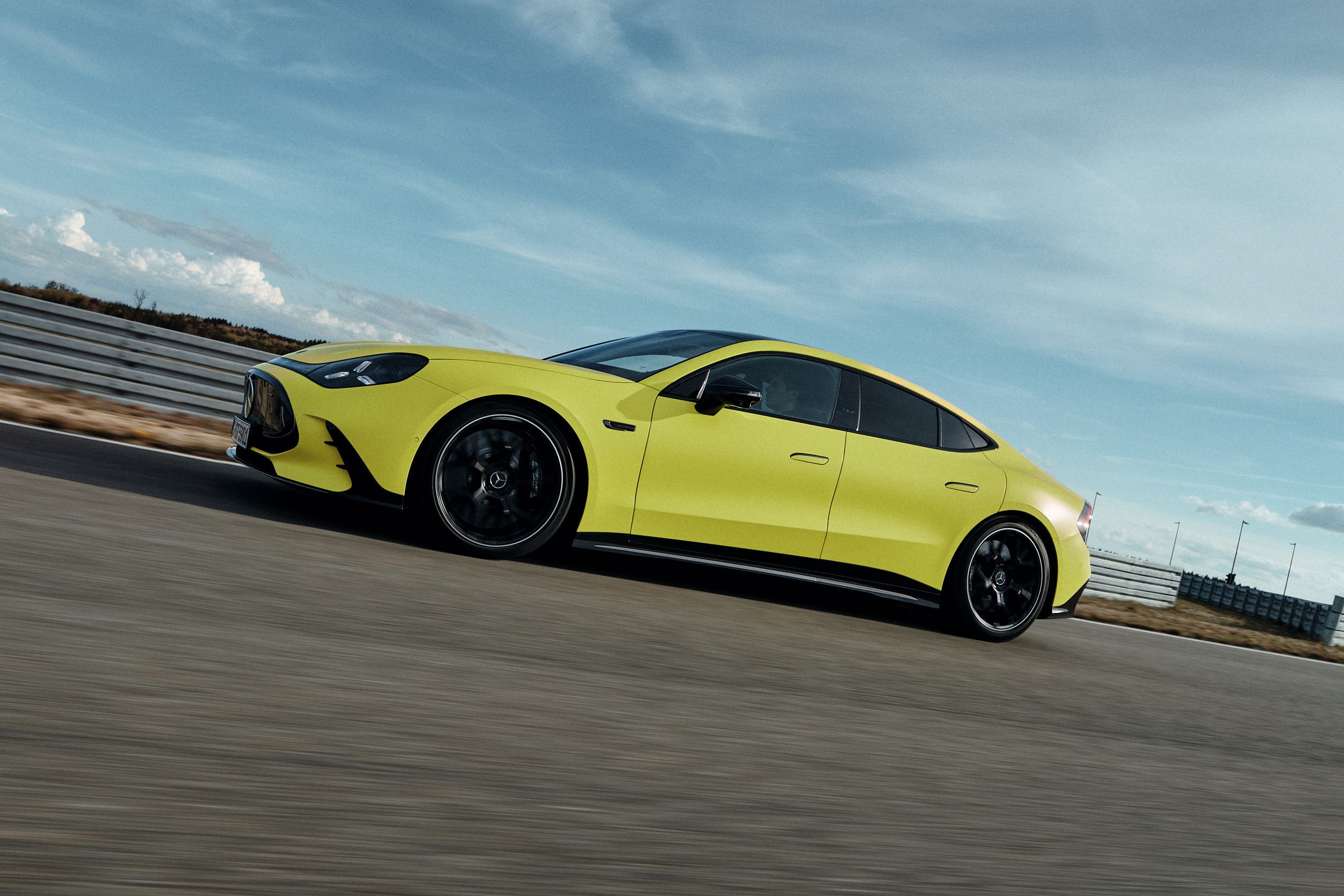 Mercedes-AMG GT 4-Türer Coupé als elektrische High-Performance-Limousine