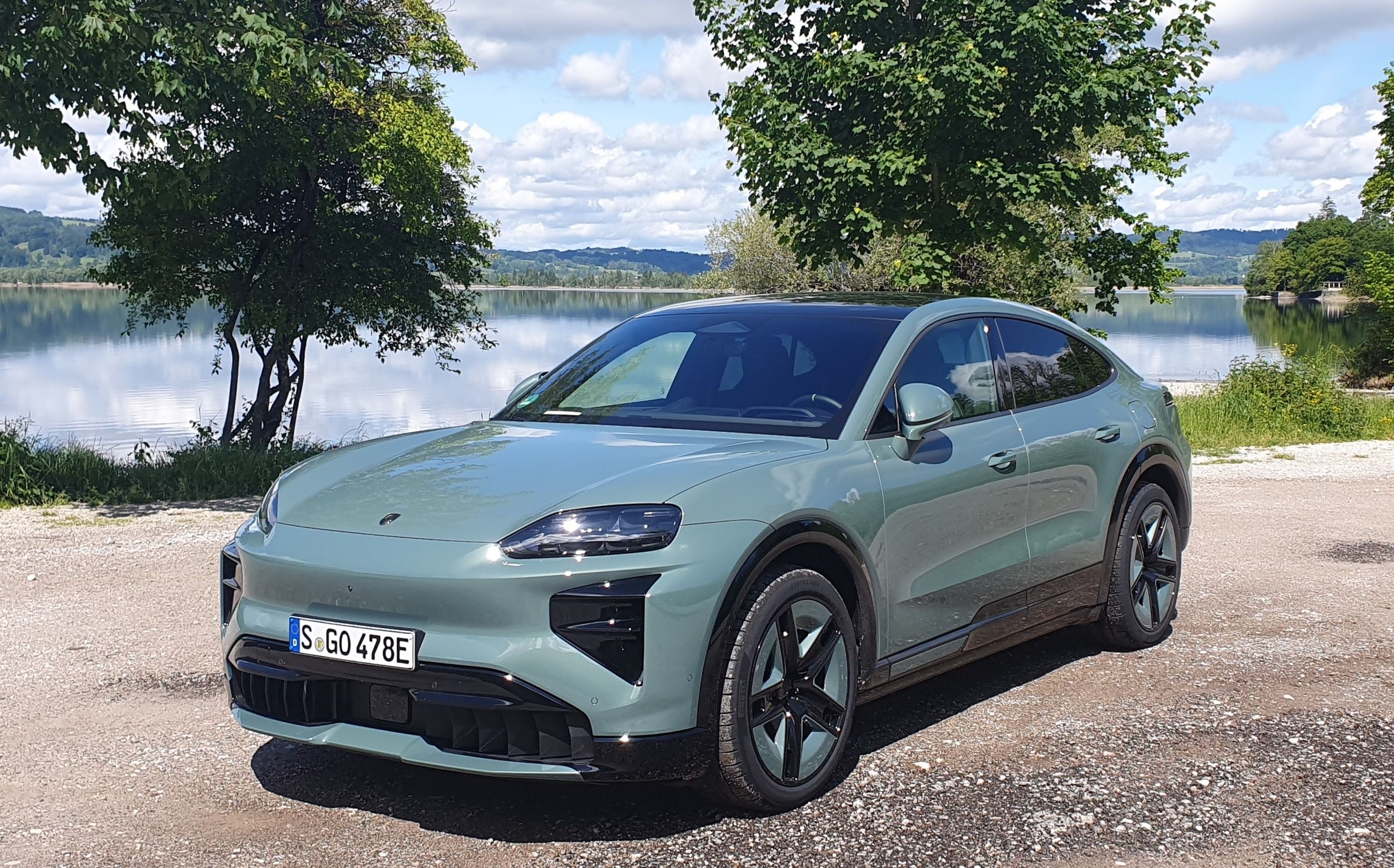 Porsche Cayenne Turbo Coupé Electric als leistungsstarker Elektro-SUV