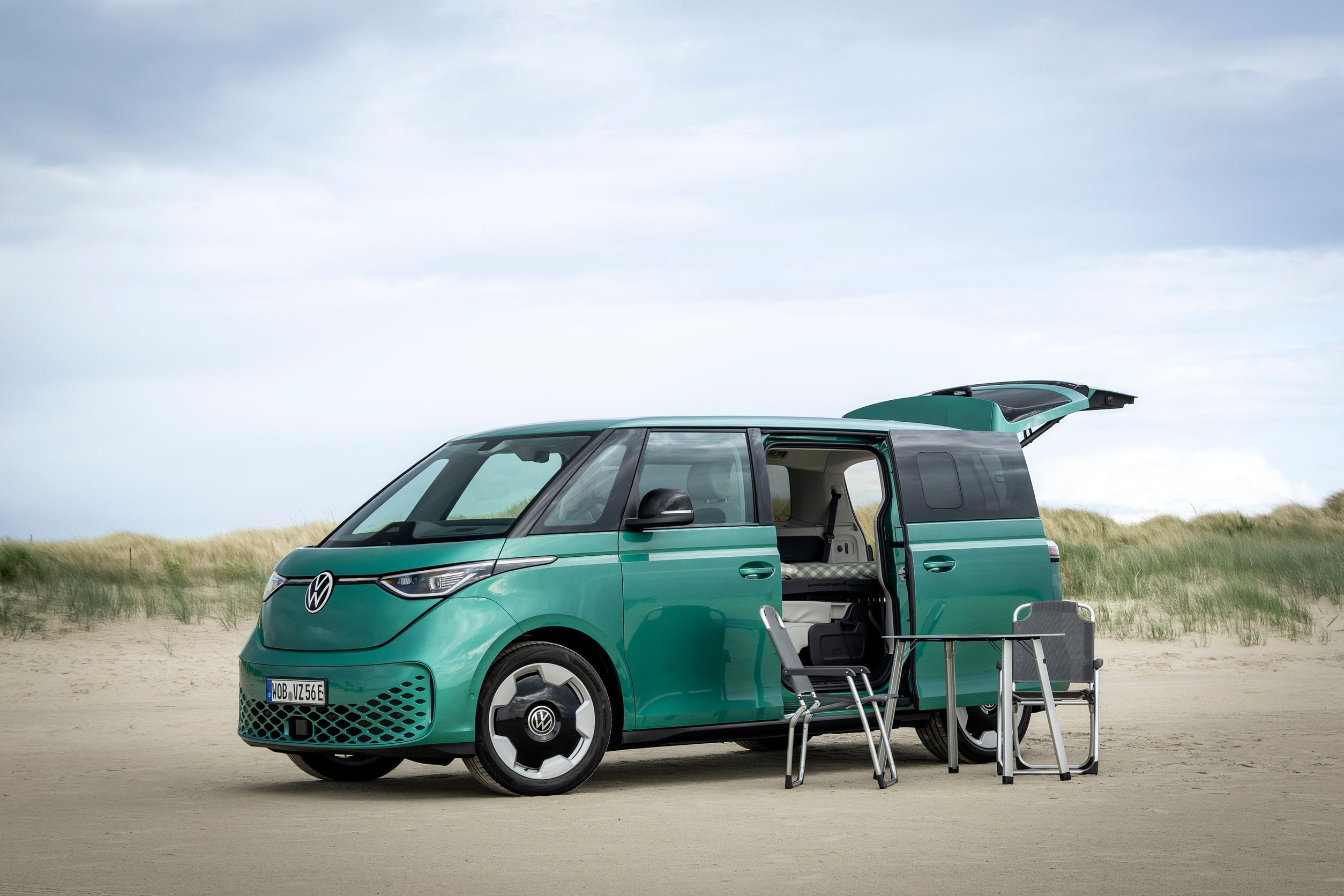 VW ID. Buzz mit Gute-Nacht-Paket und Campingausstattung