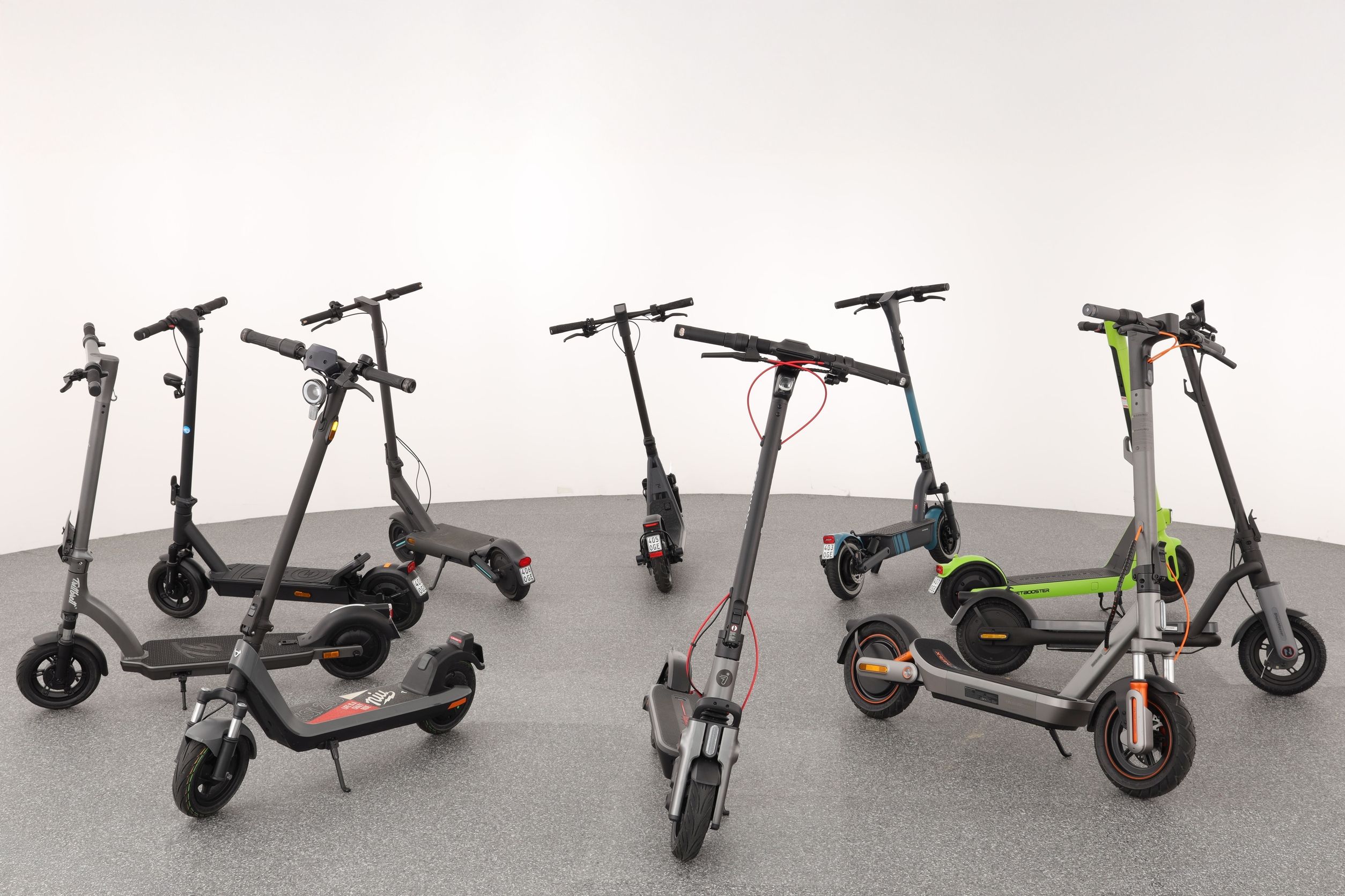 ADAC-Test von zehn E-Scootern: Segway vorn
