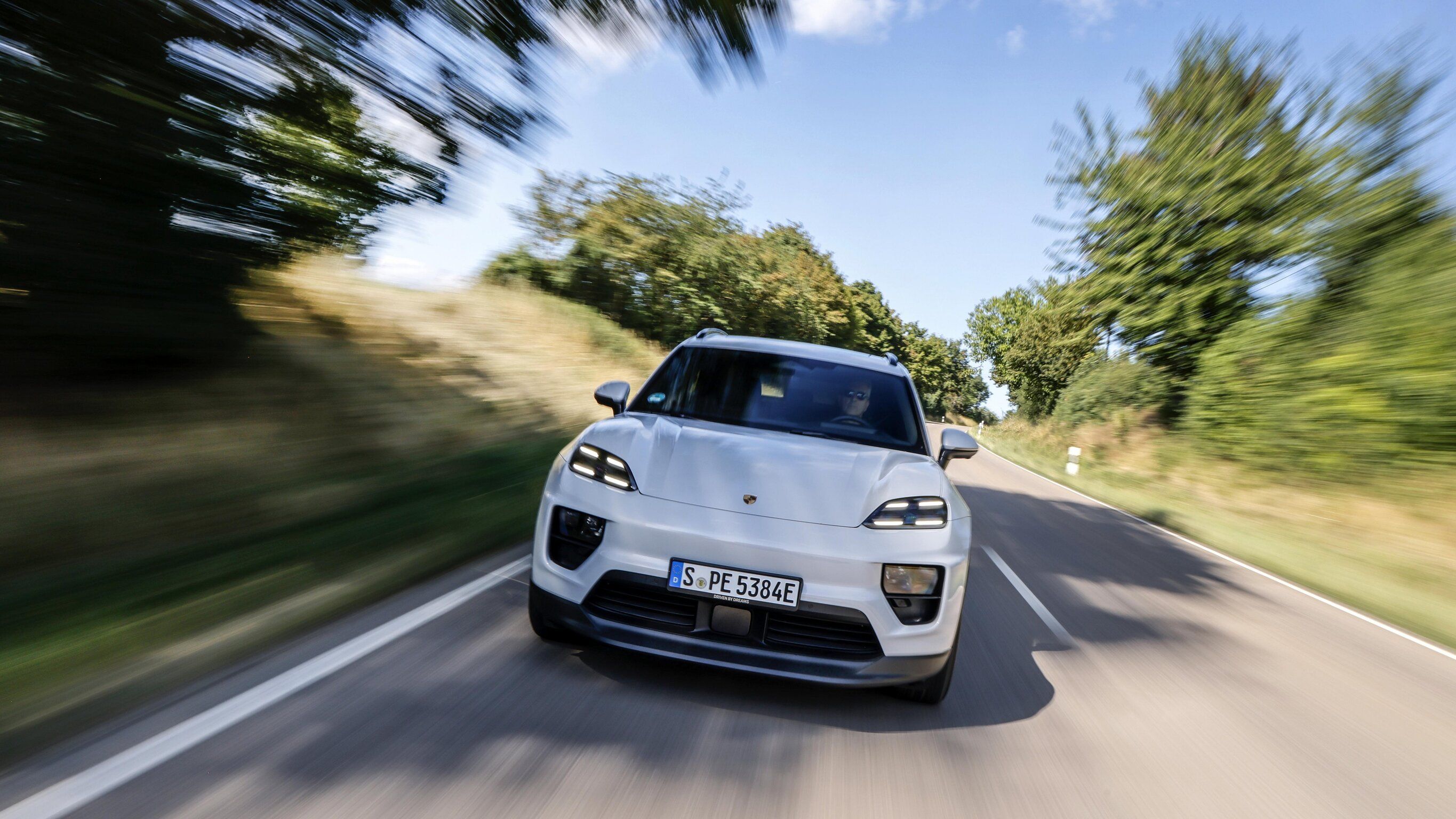 Porsche bringt Business-Paket für den Macan Electric