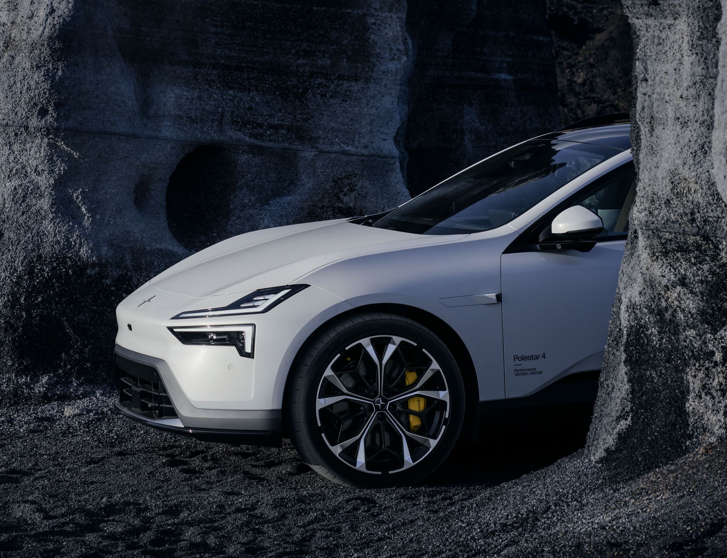 Polestar 4 SUV verbindet Coupé-Technik mit mehr Raum