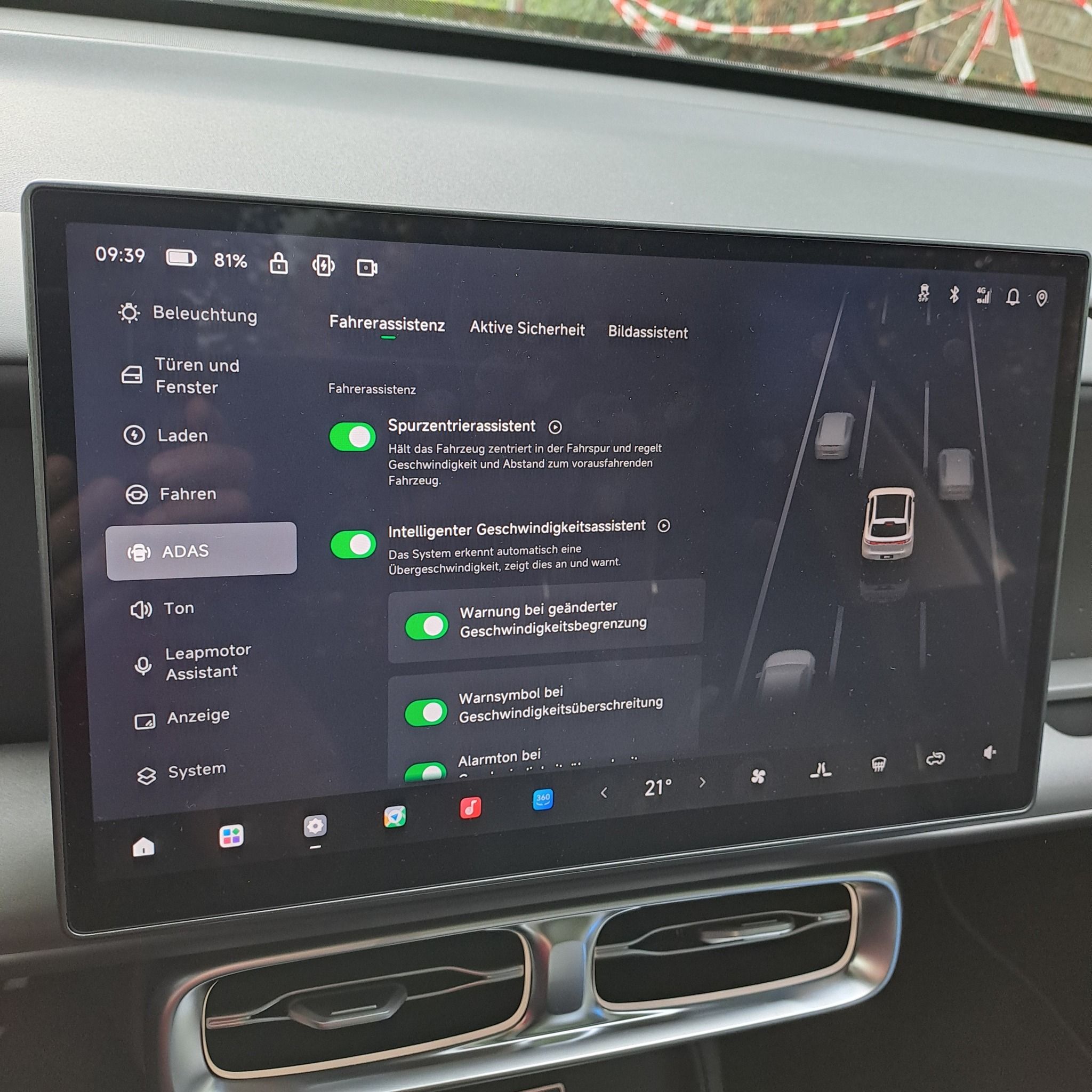 Leapmotor B10 als ausgezeichnetes Elektroauto beim Big Bang KI Festival in Berlin