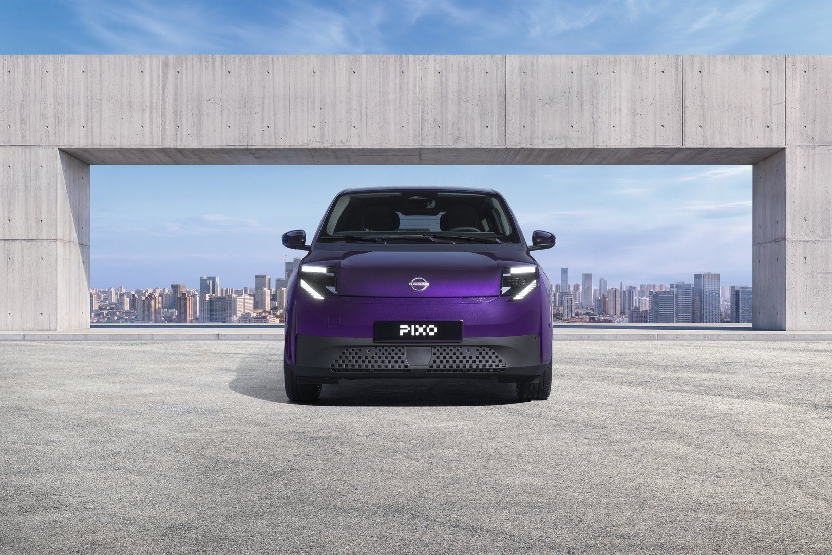Nissan Pixo als elektrischer Kleinstwagen für den urbanen Einsatz